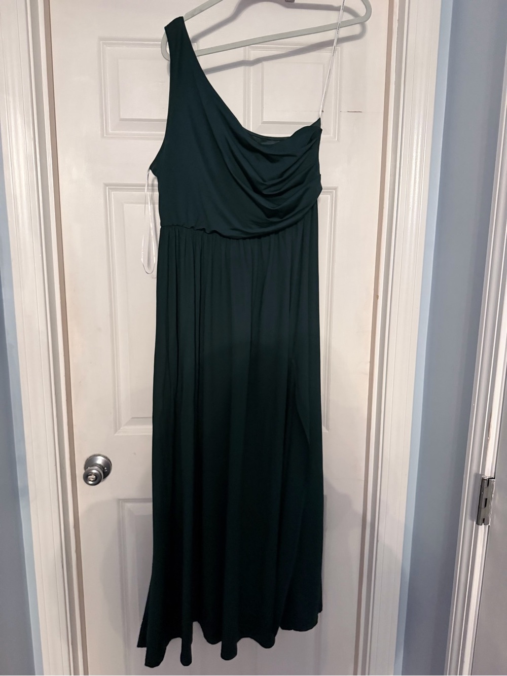 Luxe One-Shoulder Forest Green Evening Gown